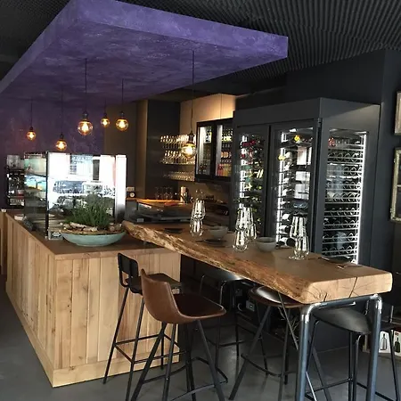 维恩巴尔法赫阿维酒店 3* 福尔卡赫