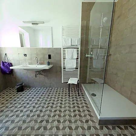 Hotel - Weinbar Fahr Away