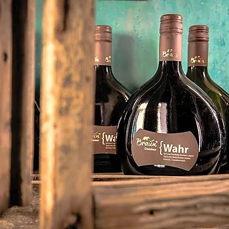 - Weinbar Fahr Away 폴카흐