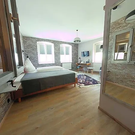 - Weinbar Fahr Away 3*