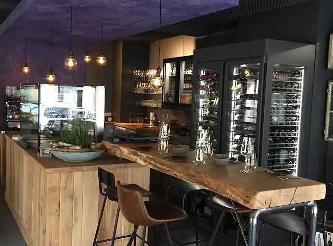 - Weinbar Fahr Away 3* Volkach
